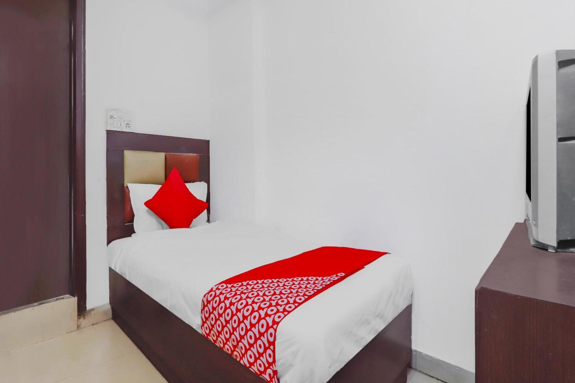 Hotel O Meredian Hyderabad Ngoại thất bức ảnh